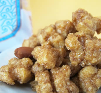 沖縄塩おかき(黒糖)